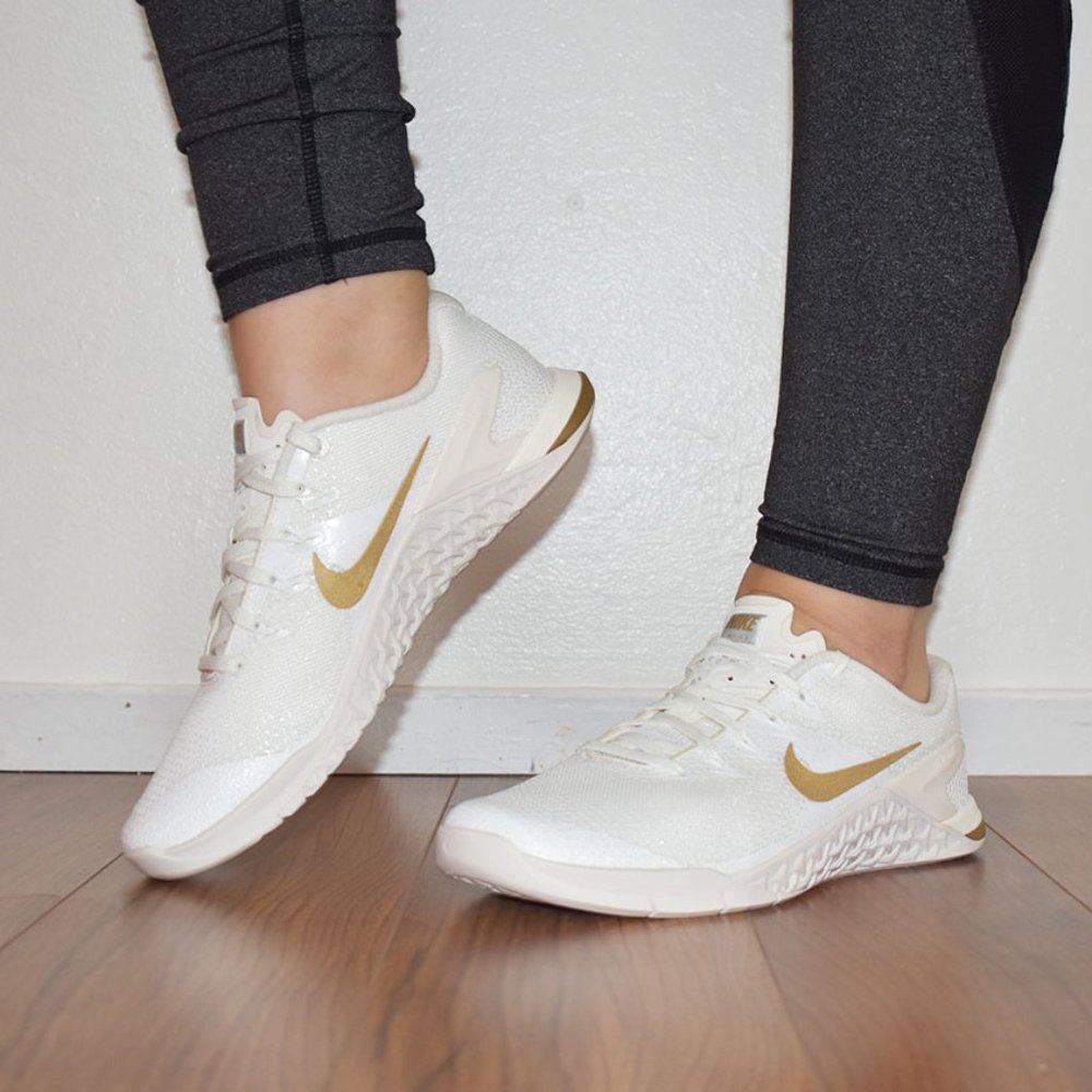 Nike Malcon 4